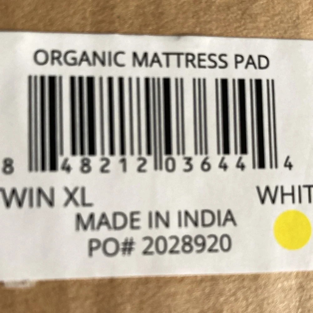 Twin XL mattress pad NEW IN BOX